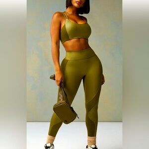 Stylish Fabletics Green Metallic Women's Athletics Set